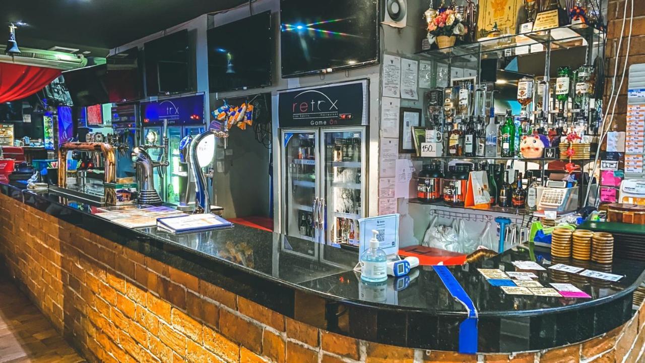 Hotel Retox Game On à Pattaya Extérieur photo